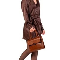 Burkely Modest Meghan Handbag Satchel Cognac -Fjallraven Tassen Verkoopwinkel 1000266.43.24 5