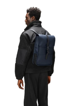 Rains Backpack 13" Mini Navy 9 Rains Backpack 13" Mini Navy -Fjallraven Tassen Verkoopwinkel 13020 navy men 1