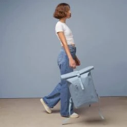 GOT BAG RollTop Lite Backpack 15" Barracuda 18 GOT BAG RollTop Lite Backpack 15" Barracuda -Fjallraven Tassen Verkoopwinkel 220714 rolltop lite barracuda mood 03 compressed