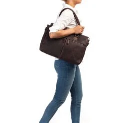 Burkely Antique Avery Dames Laptoptas 2-Zip 15.6" Brown -Fjallraven Tassen Verkoopwinkel 725d1e6036f7f6ec67a12c15a7505cf472d63969