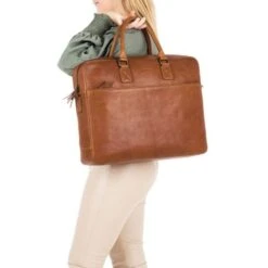 Burkely Antique Avery Laptoptas 17" Cognac -Fjallraven Tassen Verkoopwinkel 8007339.56.24 5