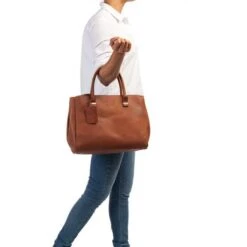 Burkely Vintage Wieske 2-Zipper Shoulder Bag Cognac -Fjallraven Tassen Verkoopwinkel 9006971.22.24 6