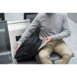 Victorinox Altmont Professional Essentials Laptop Backpack Black -Fjallraven Tassen Verkoopwinkel altmont professional 001 1