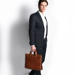 Piquadro Black Square Small Expandable Computer Bag 15.6'' Dark Brown 11 Piquadro Black Square Small Expandable Computer Bag 15.6'' Dark Brown -Fjallraven Tassen Verkoopwinkel ca4021b3 ve dett10 1 1 1 1