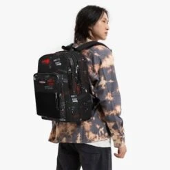 Eastpak Pinnacle Rugzak Tags Black 11 Eastpak Pinnacle Rugzak Tags Black -Fjallraven Tassen Verkoopwinkel ek000060 2e7 alt004 uc250732 mhigh