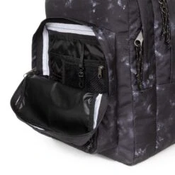 Eastpak Pinnacle Rugzak Camo Dye Black -Fjallraven Tassen Verkoopwinkel ek000060 9d3 alt005 uc231022 mhigh
