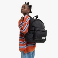 Eastpak Padded Pak'r Rugzak Puff Black 12 Eastpak Padded Pak'r Rugzak Puff Black -Fjallraven Tassen Verkoopwinkel ek000620 3e1 alt001 uc250483 mhigh