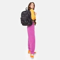 Eastpak Out Of Office Rugzak The Simpsons Black -Fjallraven Tassen Verkoopwinkel ek000767 7a1 alt008 uc222083 mhigh