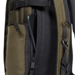 Eastpak Tecum M Cnnct Army -Fjallraven Tassen Verkoopwinkel ek00091d 5a1 alt005 uc214682 mhigh