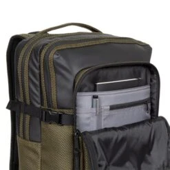 Eastpak Tecum L Cnnct Army -Fjallraven Tassen Verkoopwinkel ek00092d 5a1 alt006 uc214667 mhigh