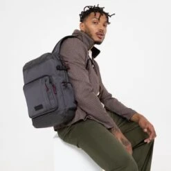 Eastpak Tecum S Cnnct Accent Grey -Fjallraven Tassen Verkoopwinkel ek0a5baa i97 alt004 uc184745 mhigh