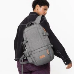 Eastpak Floid Rugzak CS Sunday Grey -Fjallraven Tassen Verkoopwinkel ek0a5bci 0b3 alt001 uc215770 mhigh