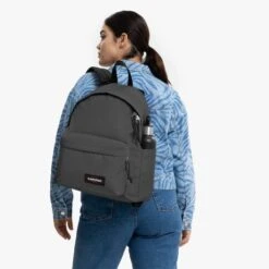 Eastpak Day Pak'r Rugzak Magnetic Grey -Fjallraven Tassen Verkoopwinkel ek0a5bg4 5d4 alt001 uc250624 mhigh