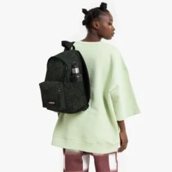 Eastpak Day Pak'r S Small Rugzak Funky Leopard 13 Eastpak Day Pak'r S Small Rugzak Funky Leopard -Fjallraven Tassen Verkoopwinkel ek0a5bg5 4e4 alt001 uc250672 mhigh