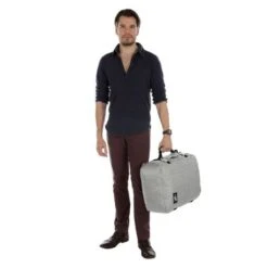 CabinZero Classic 44L Ultra Light Cabin Bag Ice Grey -Fjallraven Tassen Verkoopwinkel img 1043 14da119f 8aa9 48c5 9594 0c4d0e77974f