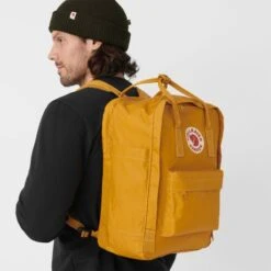 Fjallraven Fjällräven Kanken Laptop 17" Rugzak Graphite 15 Fjallraven Fjällräven Kanken Laptop 17" Rugzak Graphite -Fjallraven Tassen Verkoopwinkel kanken laptop 17 23525 160 d model fjr 2