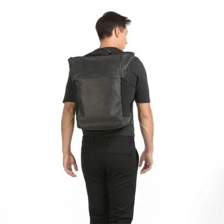 Salzen Vertiplorer Plain Backpack Leather Aligned Smoke 12 Salzen Vertiplorer Plain Backpack Leather Aligned Smoke - Afbeelding 10