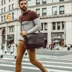 Chesterfield Richard Schoudertas Brown -Fjallraven Tassen Verkoopwinkel leren laptoptas bruin richard 2