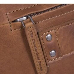 Chesterfield Ryan Laptop Schoudertas Large 17" Cognac -Fjallraven Tassen Verkoopwinkel leren laptoptas cognac ryan 3