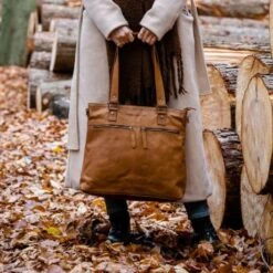 Chesterfield Rome Shopper Zwart 13 Chesterfield Rome Shopper Zwart -Fjallraven Tassen Verkoopwinkel leren shopper cognac rome