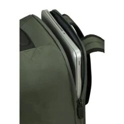 American Tourister Urban Track Cabin Backpack Dark Khaki -Fjallraven Tassen Verkoopwinkel prod col 147626 3457 laptop compartment