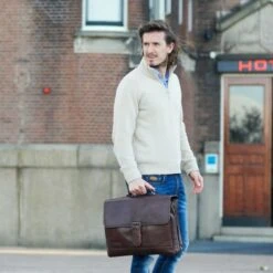 Plevier Quartz Aktetas 1-Vak 15.6" Bruin -Fjallraven Tassen Verkoopwinkel quartz 353 2 sfeer